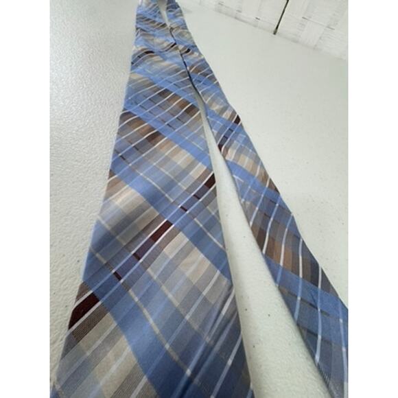 "Kenneth Cole" Reaction, 60" Men's Tie, RN#121148, Made In China, 100% Silk - Picture 4 of 9